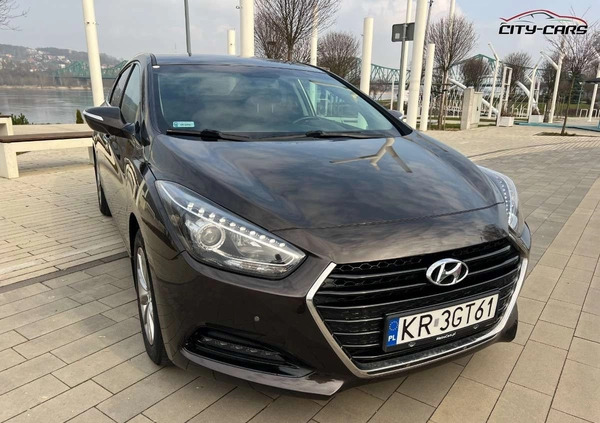 Hyundai i40 cena 57900 przebieg: 115000, rok produkcji 2018 z Stronie Śląskie małe 781